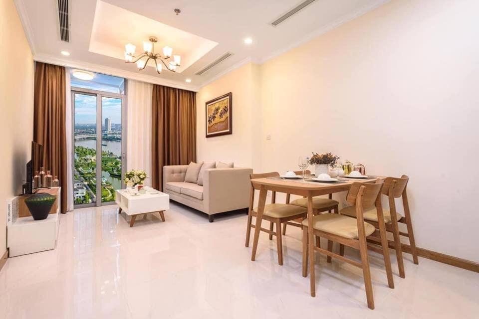 Landmark 4 & 5 - Vinhomes Airbnb